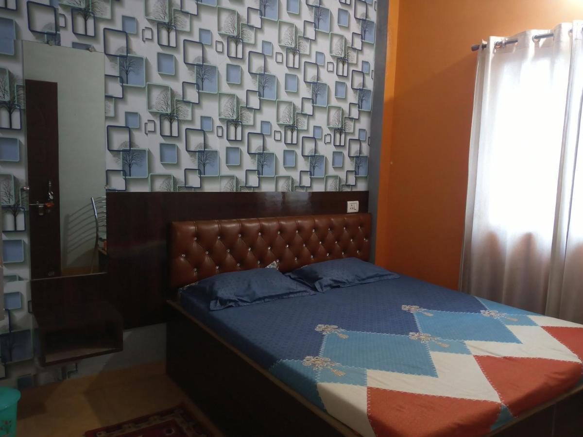 فاراناسي Bliss Guest House Assi Ghat المظهر الخارجي الصورة